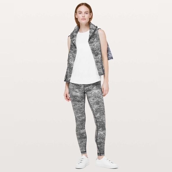 Lululemon Wunder Under Low-Rise Tight - Picture 4 of 7